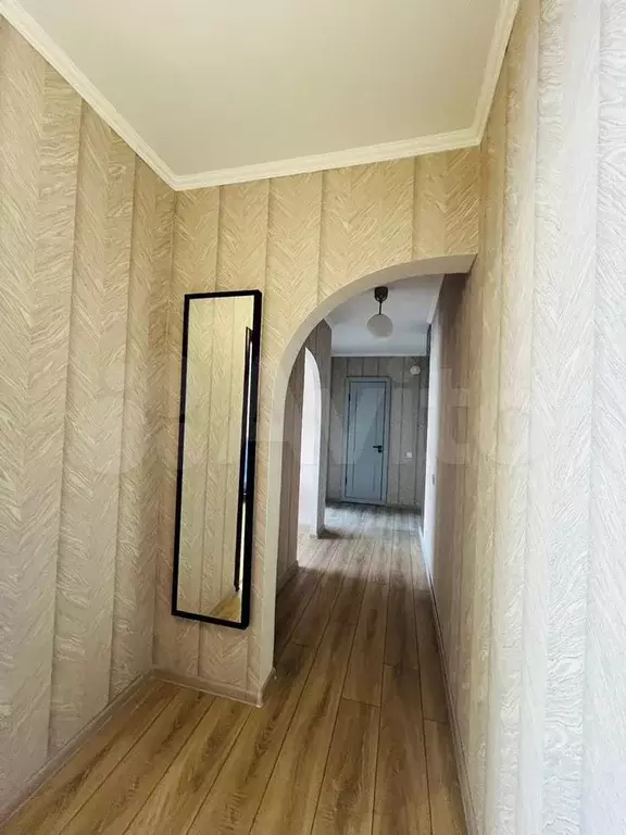 3-к. квартира, 70 м, 4/9 эт. - Фото 1