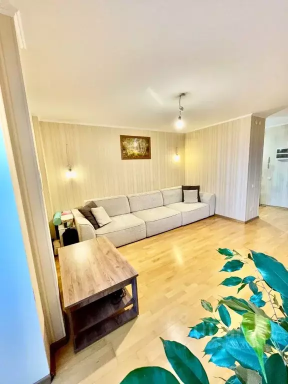 3-к кв. Самарская область, Самара Аэродромная ул., 126 (87.1 м) - Фото 0