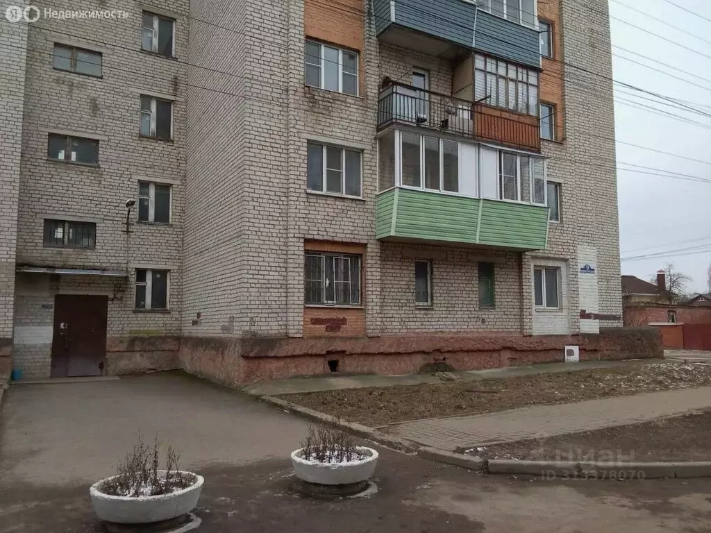 1-комнатная квартира: Калуга, Новаторская улица, 32 (30 м) - Фото 0