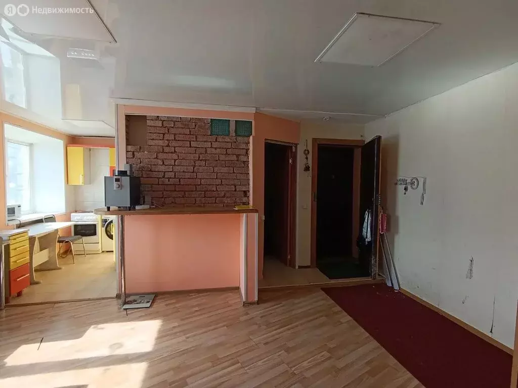 3-комнатная квартира: Лесозаводск, улица 9 Января, 53 (48.8 м) - Фото 1