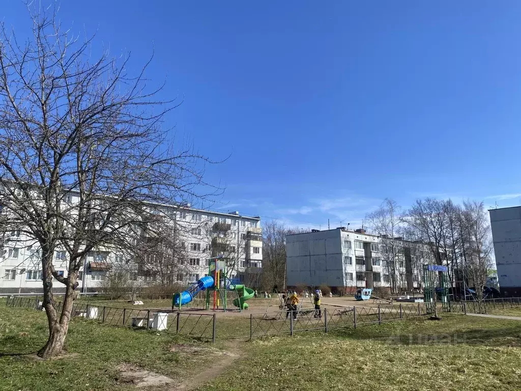 2-к кв. Ленинградская область, Кировское городское поселение, пос. ... - Фото 1