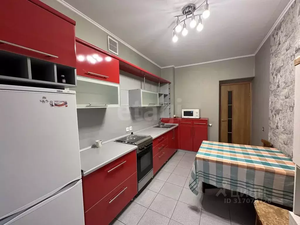 2-к кв. Татарстан, Казань ул. Аделя Кутуя, 44а (58.0 м) - Фото 1