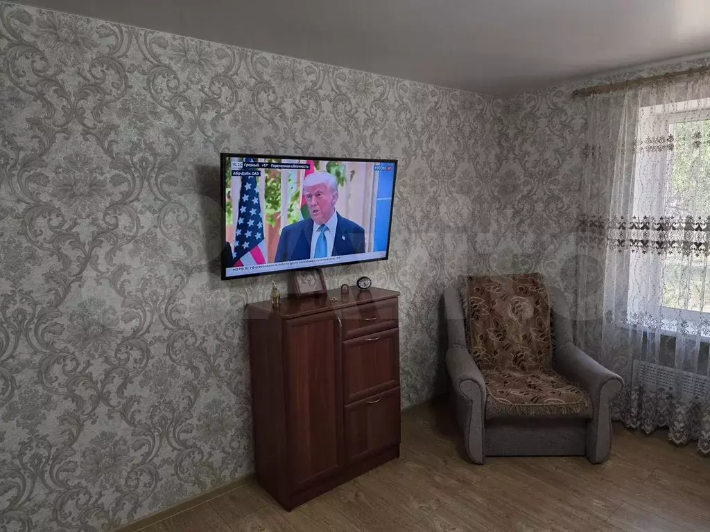 1-к. квартира, 37 м, 1/9 эт. - Фото 1