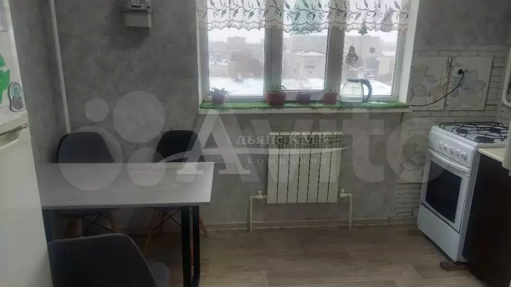 1-к. квартира, 35 м, 9/9 эт. - Фото 0