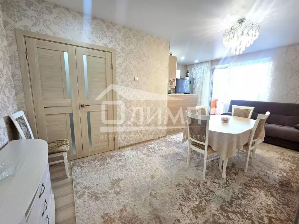 3-к кв. Челябинская область, Челябинск ул. 40-летия Победы, 61 (65.0 ... - Фото 2