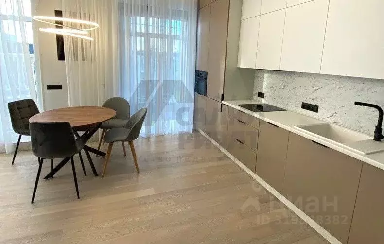 3-к кв. Калининградская область, Зеленоградск ул. Гагарина, 85к2 ... - Фото 0