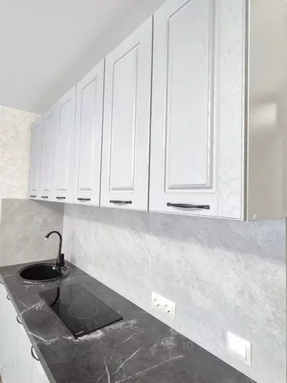 1-к кв. Омская область, Омск Светловская ул., 4 (39.2 м) - Фото 2