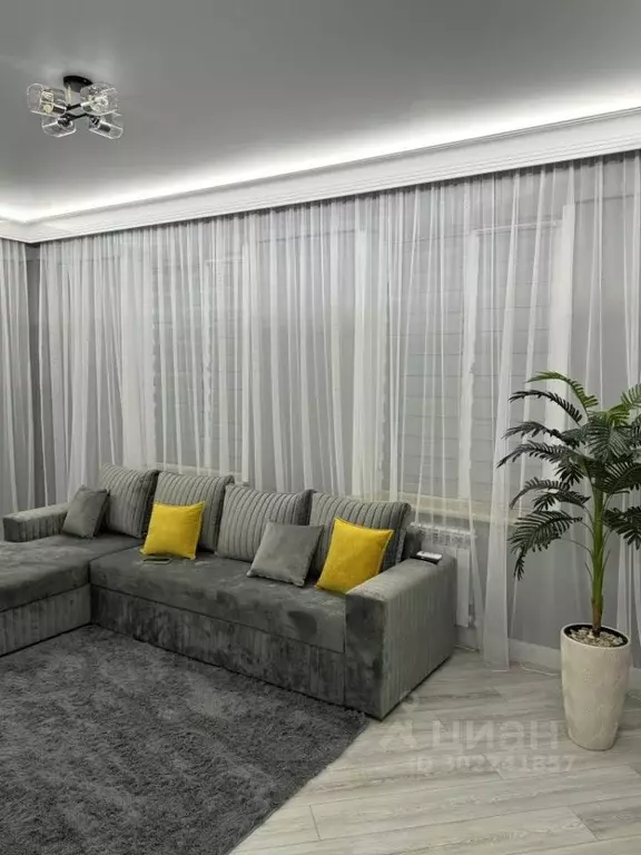 2-к кв. Дагестан, Каспийск просп. Акулиничева, 33А (65.0 м) - Фото 1