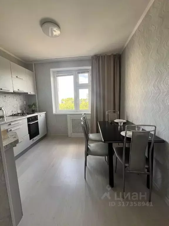 2-к кв. Татарстан, Казань ул. Маршала Чуйкова, 25 (53.0 м) - Фото 0