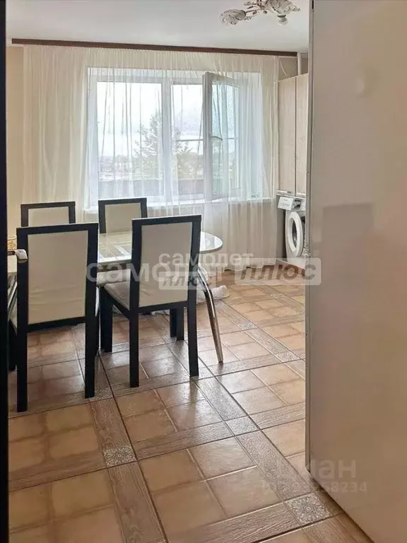 2-к кв. Калужская область, Калуга ул. Братьев Луканиных, 1 (48.0 м) - Фото 0