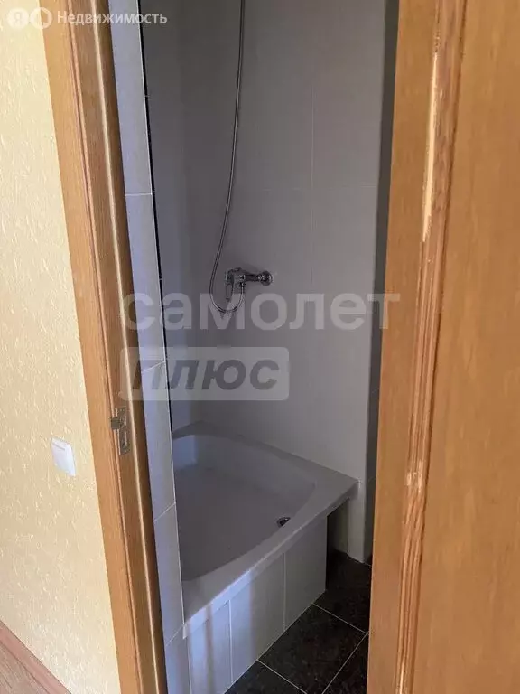 Квартира-студия: Евпатория, Партизанская улица, 14 (14 м) - Фото 2