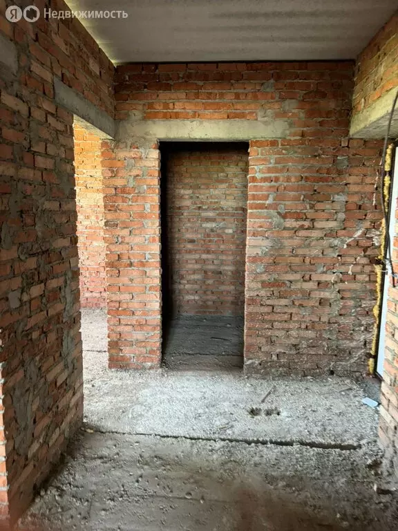 2-комнатная квартира: Владикавказ, улица Хадарцева, 39 (59 м) - Фото 0