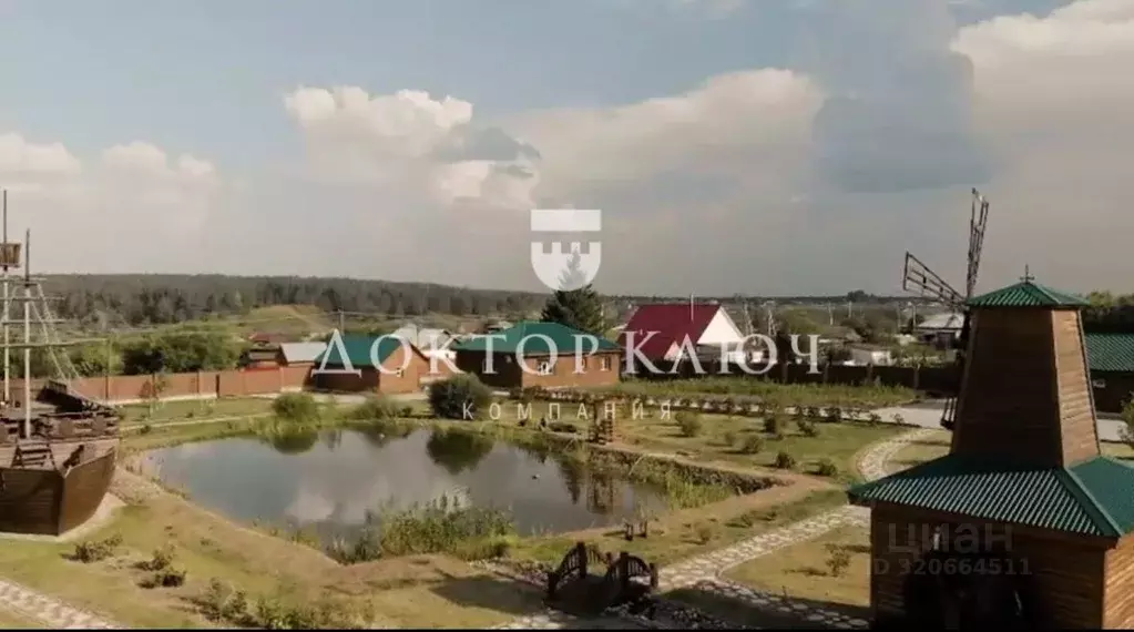 Дом в Новосибирская область, Колыванский район, с. Вьюны Рабочая ул. ... - Фото 0