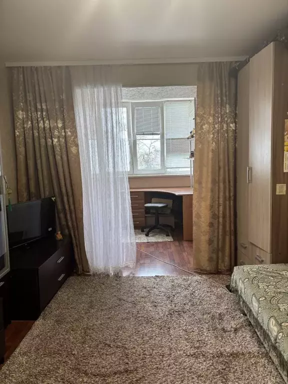 3-к кв. Астраханская область, Астрахань ул. Ахшарумова, 4 (60.6 м) - Фото 1