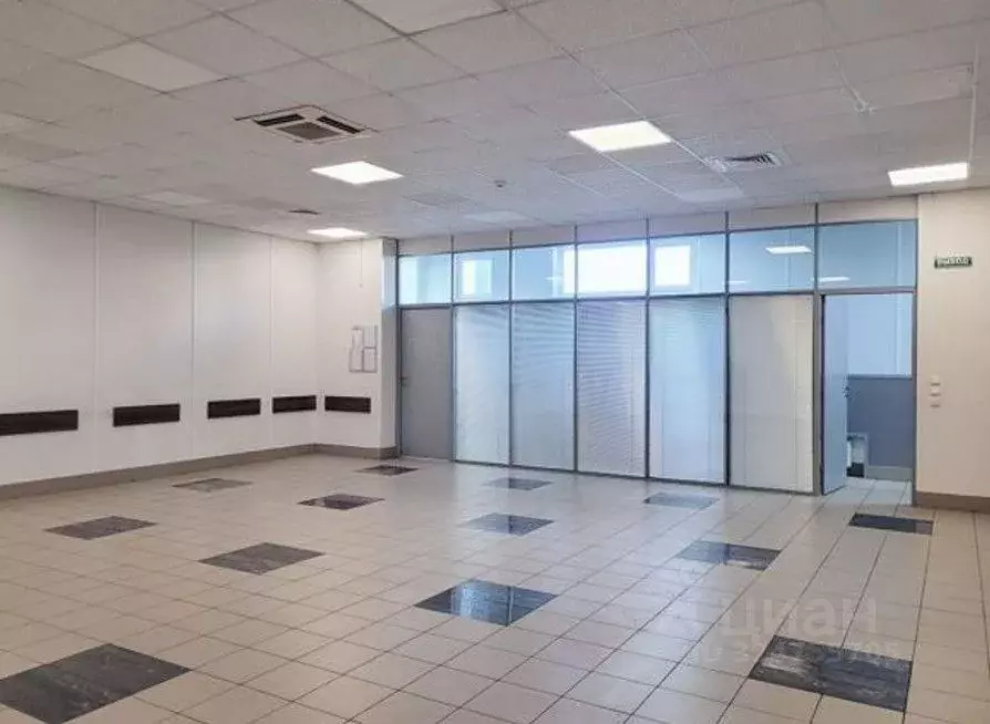 Помещение свободного назначения в Санкт-Петербург Богатырский просп., ... - Фото 2