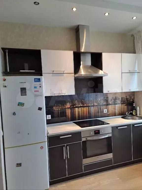 1-к. квартира, 50 м, 14/18 эт. - Фото 0
