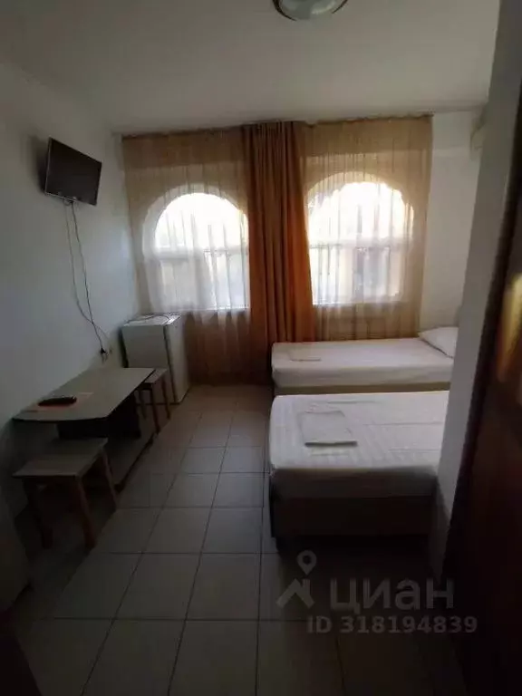 Комната Краснодарский край, Геленджик Октябрьская ул., 63 - Фото 0