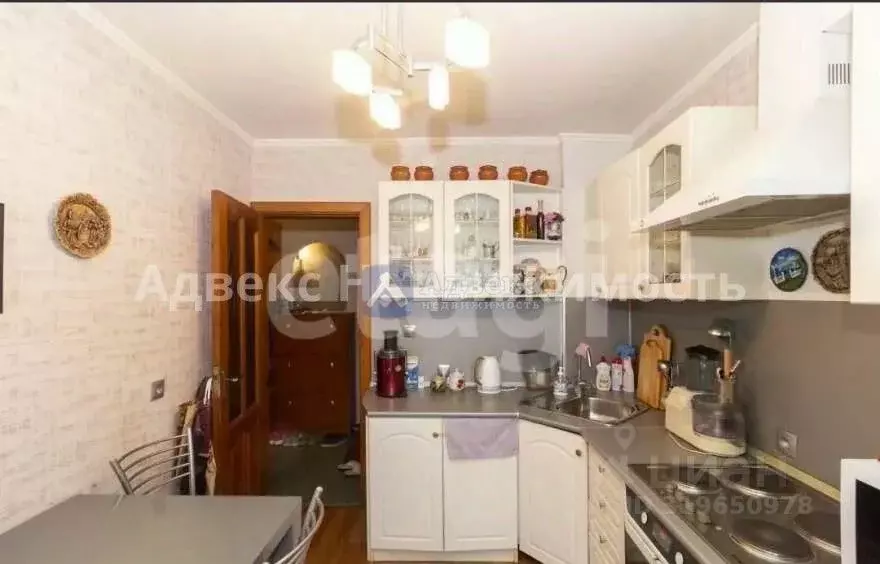 2-к кв. Тюменская область, Тюмень ул. Самарцева, 29 (59.0 м) - Фото 1