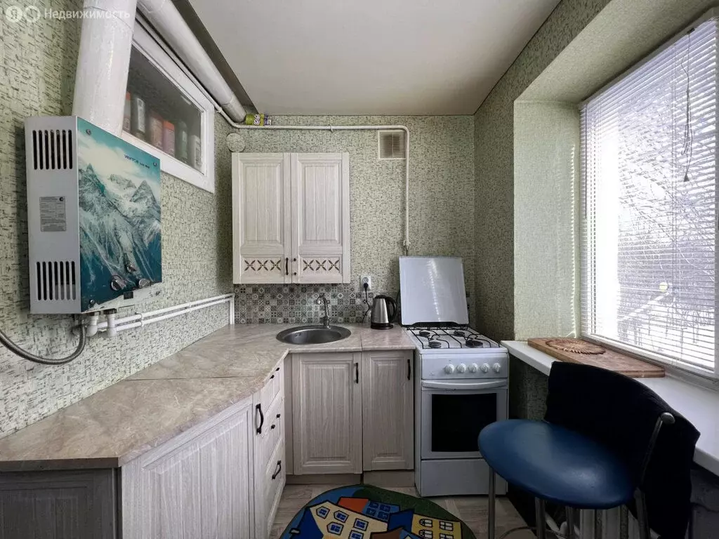 2-комнатная квартира: Михайловск, улица Пушкина, 49 (40 м) - Фото 0