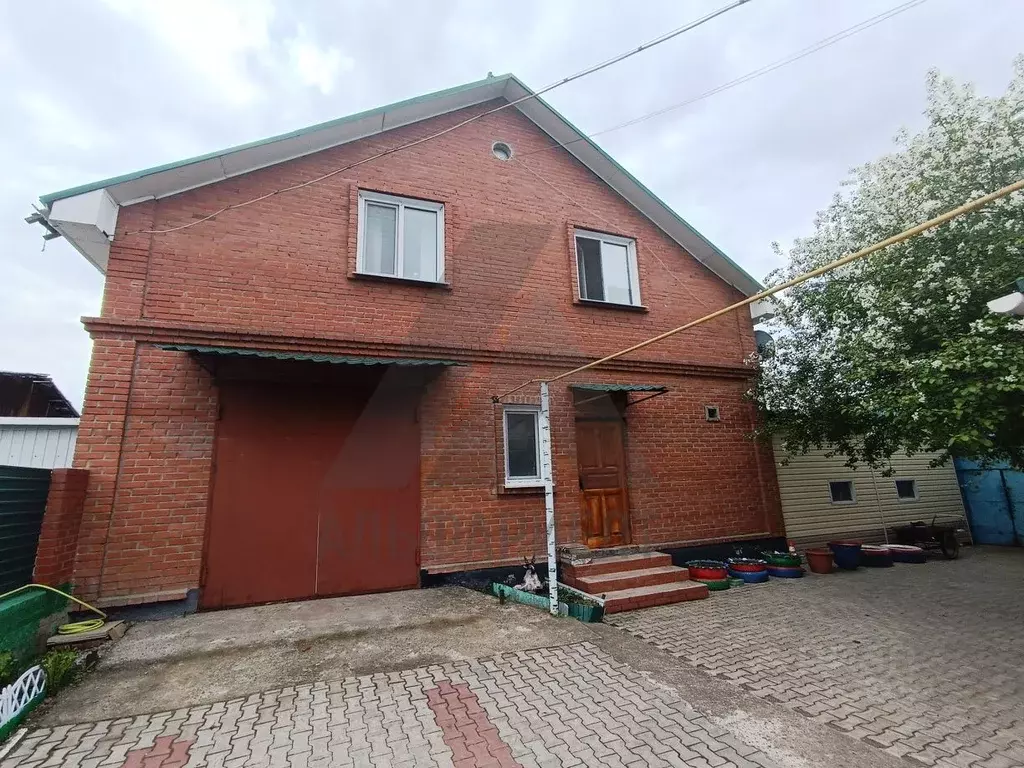 Дом в Омская область, Омский район, с. Розовка ул. Кирова (282 м) - Фото 1