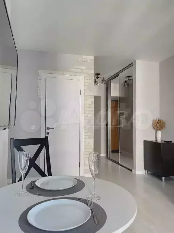 Квартира-студия, 30 м, 4/17 эт. - Фото 1