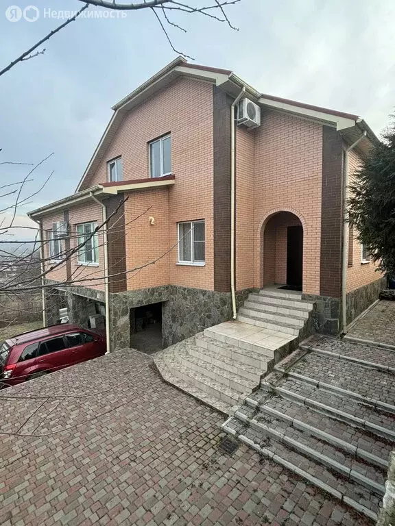 Дом в Смоленская, улица Карла Маркса, 6 (300 м) - Фото 1