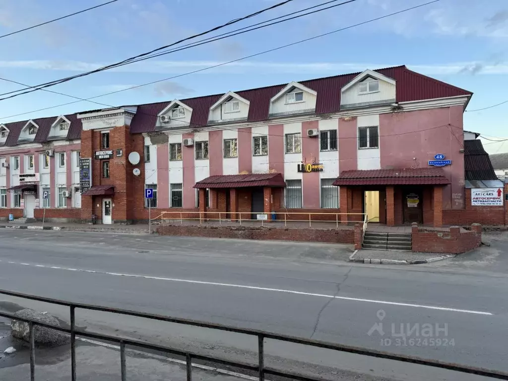Помещение свободного назначения в Тверская область, Тверь Беляковский ... - Фото 0