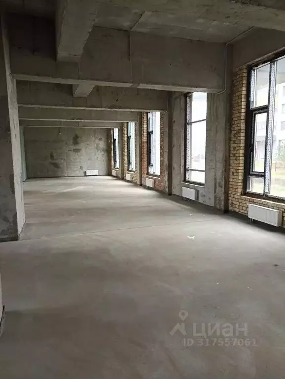 Помещение свободного назначения в Татарстан, Казань просп. Ильгама ... - Фото 1