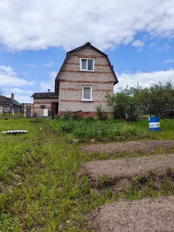 Дом в Псковская область, Великолукский район, Лычевская волость, ... - Фото 0