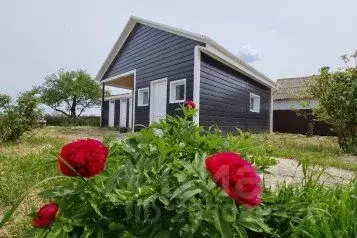 Дом в Крым, Ленинский район, Заветненское с/пос, с. Яковенково ул. ... - Фото 1