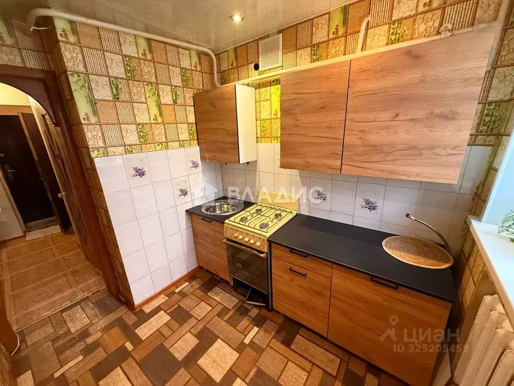 1-к кв. Владимирская область, Гусь-Хрустальный Теплицкий просп., 2 ... - Фото 1