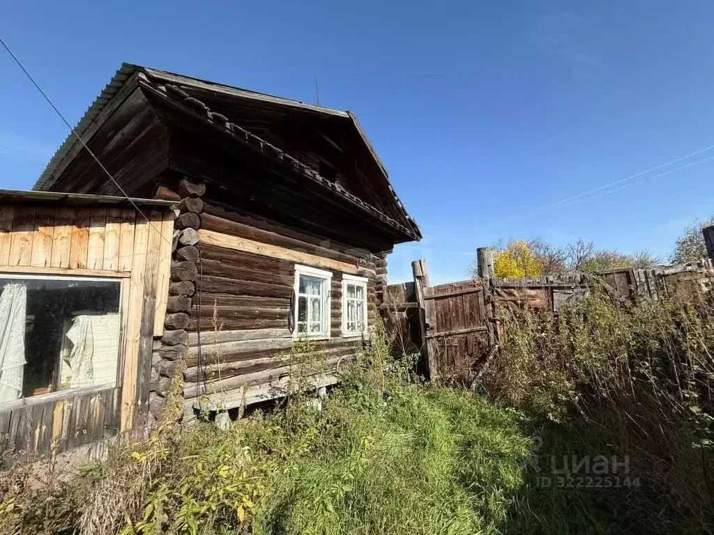 Дом в Курганская область, Далматовский муниципальный округ, с. ... - Фото 1