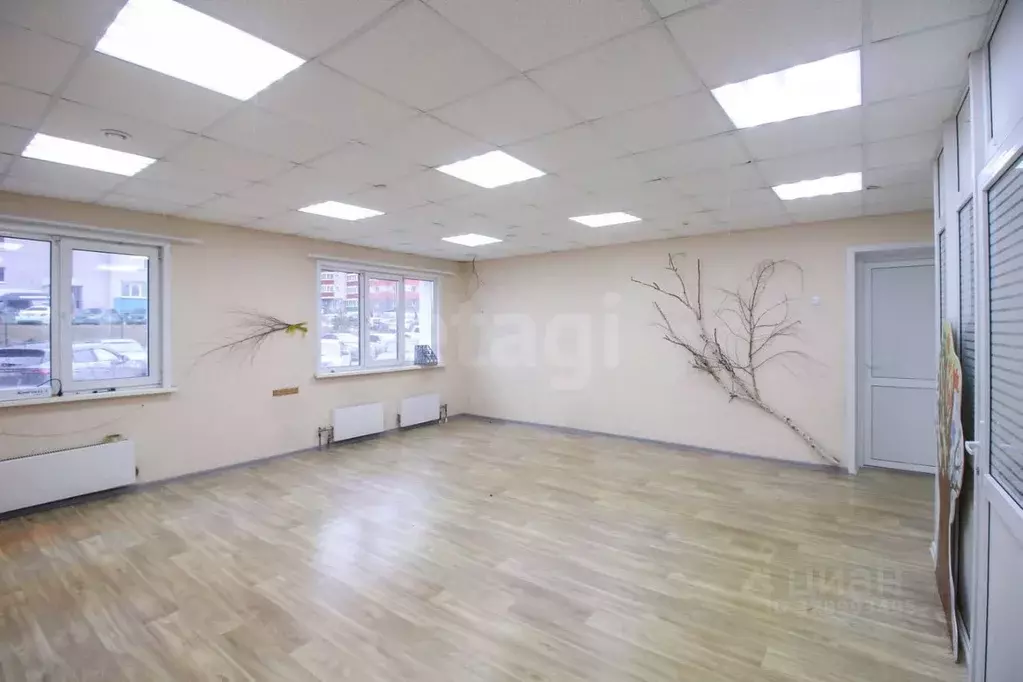 3-к кв. Алтайский край, Барнаул ул. Гущина, 150/24 (64.8 м) - Фото 1