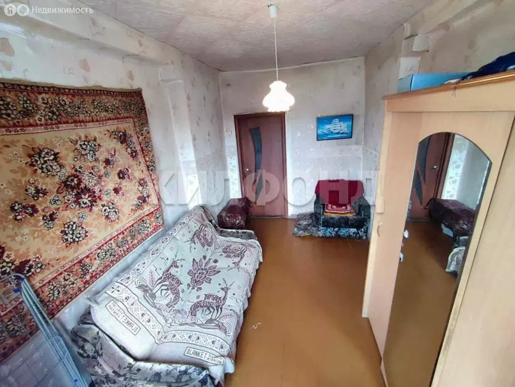 3-комнатная квартира: станция Евсино, Линейная улица, 10 (60 м) - Фото 1