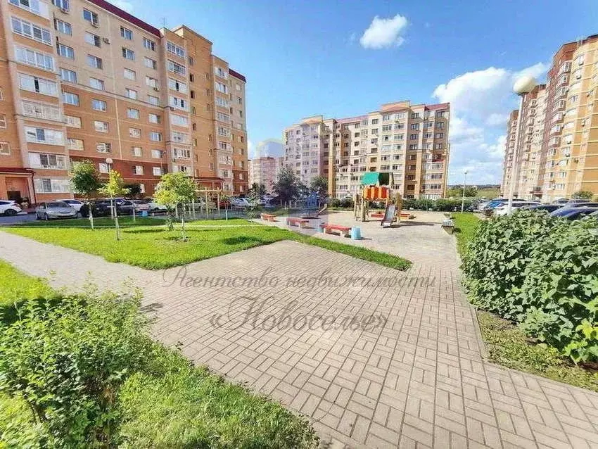 3-к кв. Белгородская область, Старый Оскол Степной мкр, 25 (96.2 м) - Фото 1