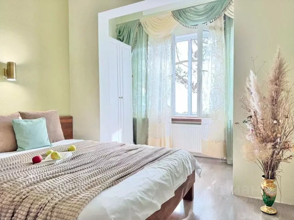 1-к кв. Крым, Ялта муниципальный округ, Советское пгт 6Ж (35.0 м) - Фото 1