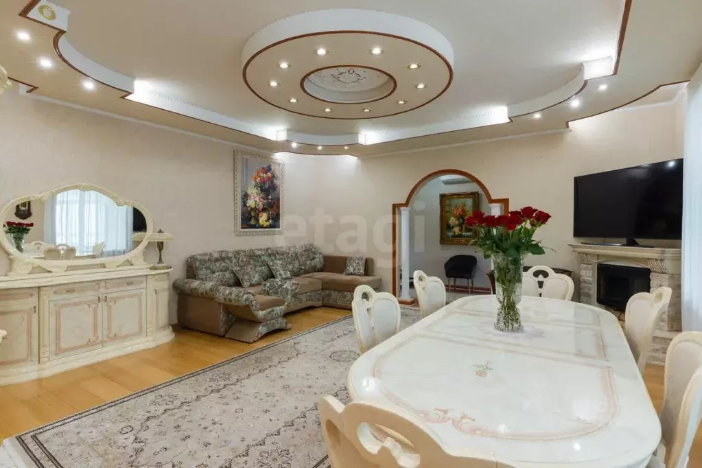 Таунхаус в Тюменская область, Тюмень Барнаульская ул. (191 м) - Фото 1