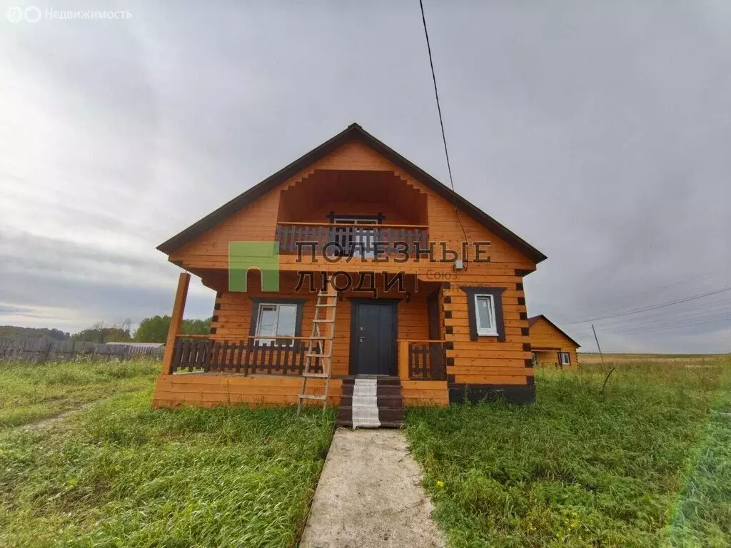 Дом в Красноярский край, Емельяновский муниципальный округ, село ... - Фото 1