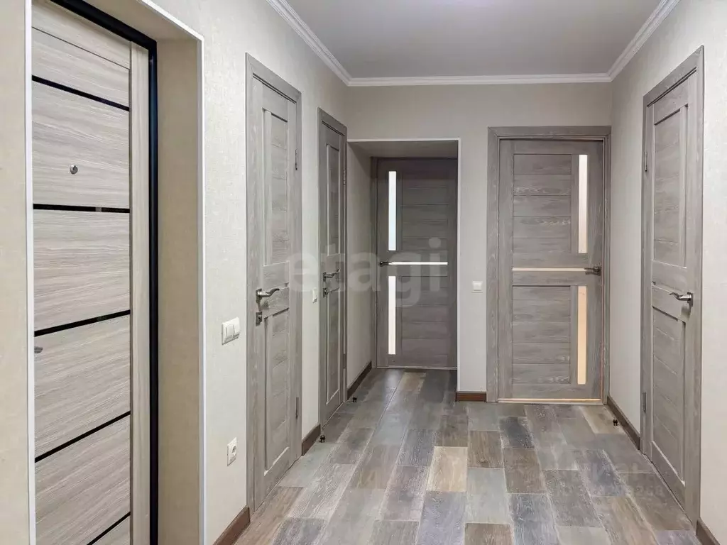 4-к кв. Псковская область, Печоры Рижская ул., 7 (79.5 м) - Фото 0