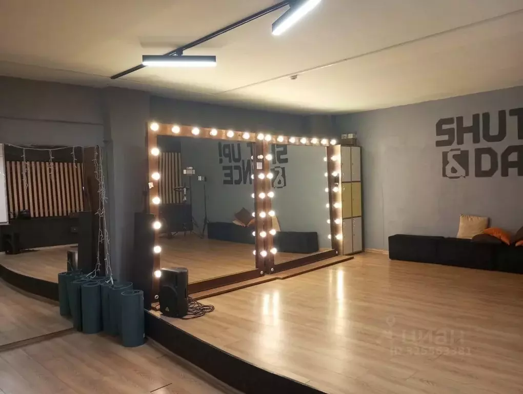 Помещение свободного назначения в Москва Автозаводская ул., 2 (145 м) - Фото 1