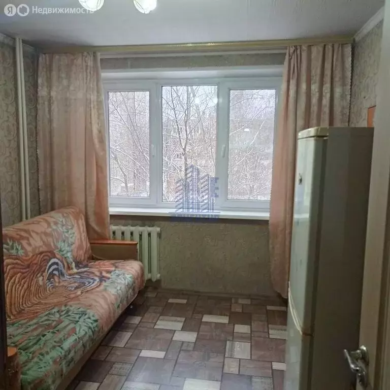 3-комнатная квартира: Чебоксары, проспект 9-й Пятилетки, 17 (66.7 м) - Фото 2