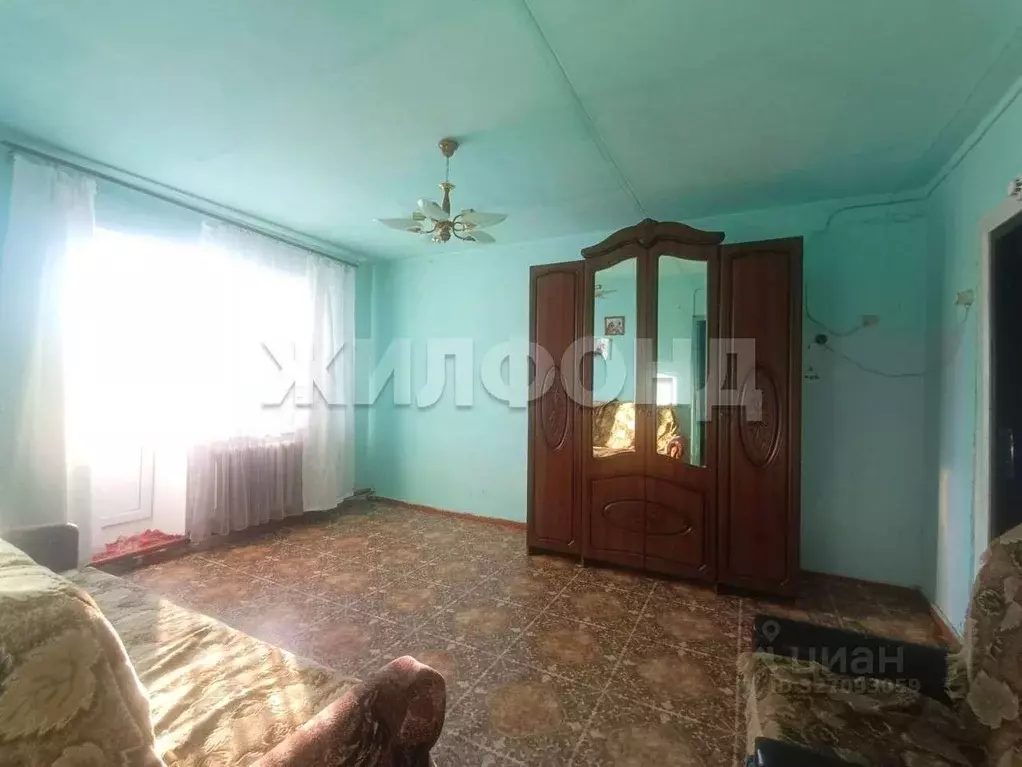 3-к кв. Новосибирская область, Колыванский район, с. Вьюны ул. ... - Фото 2