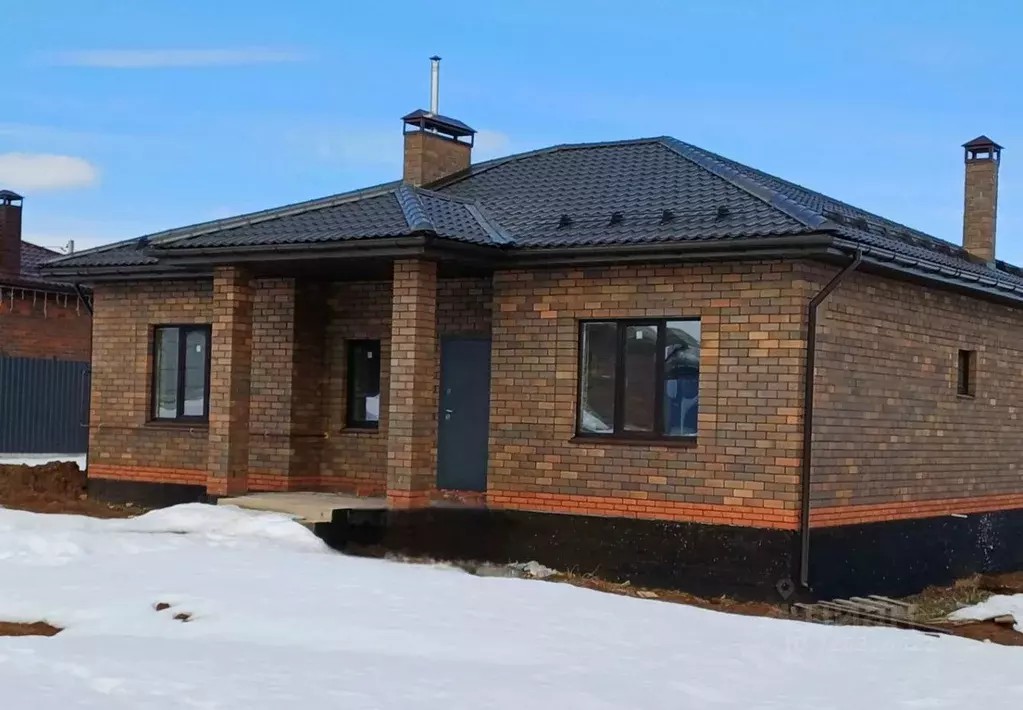 Дом в Татарстан, Высокогорский район, Семиозерское с/пос, д. Макаровка ... - Фото 1