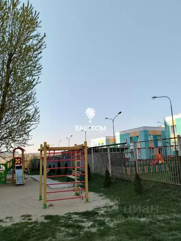 1-к кв. Брянская область, Брянск ул. Романа Брянского, 12А (38.0 м) - Фото 1