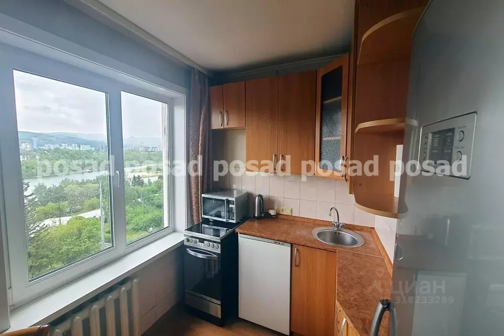 2-к кв. Красноярский край, Красноярск ул. Дубровинского, 106 (40.0 м) - Фото 1