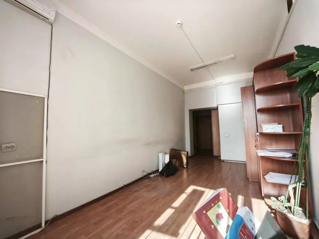 Офис в Саратовская область, Саратов Волжская ул., 28 (19 м) - Фото 2