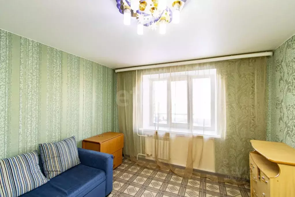 2-к кв. Тюменская область, Тюмень ул. 50 лет Октября, 63а (36.9 м) - Фото 1