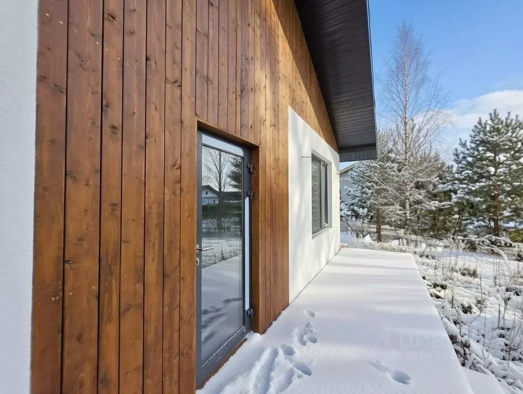 Дом в Свердловская область, Сысертский муниципальный округ, Исеть ... - Фото 1