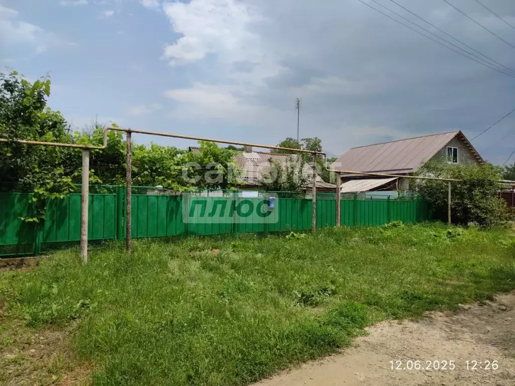 Дом в Краснодарский край, Абинский район, Ахтырское городское ... - Фото 1