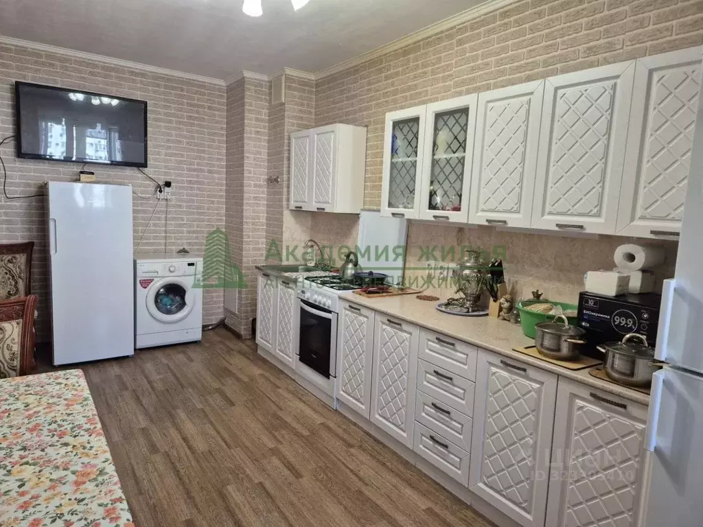 3-к кв. Саратовская область, Энгельс ул. Шурова Гора, 7/6 (80.1 м) - Фото 2